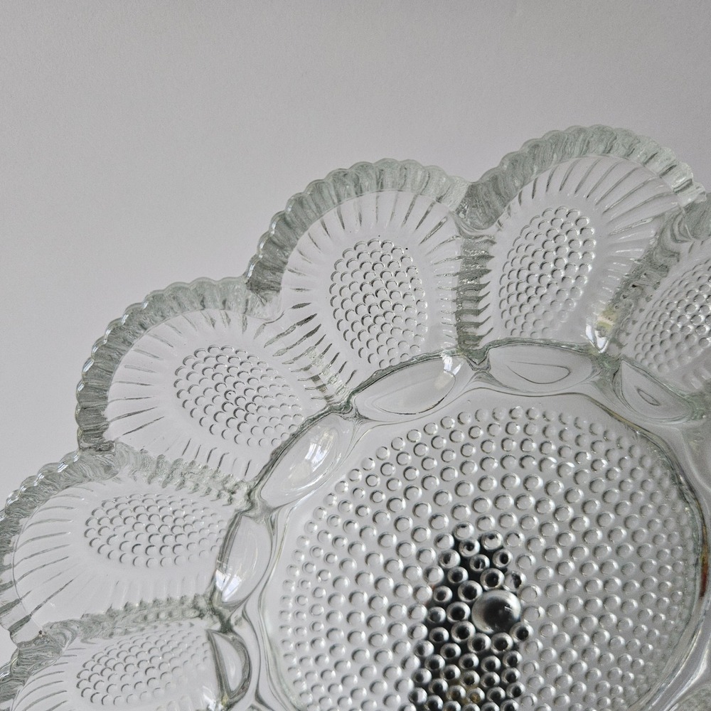 Vtg Indiana Glass Hobnail Egg Dish Plate 11in Scalloped Edges - Picture 2 of 10